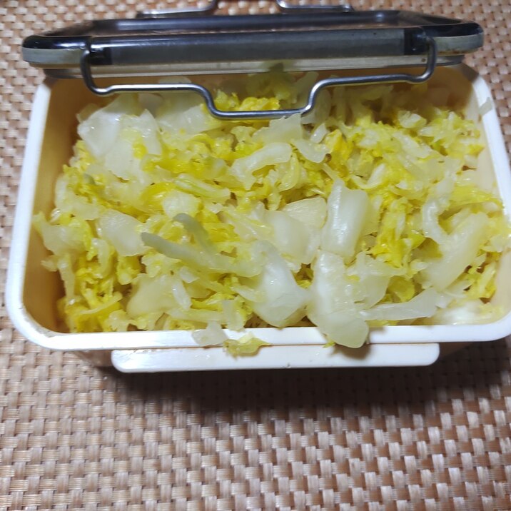 日持ちキャベツの塩もみ